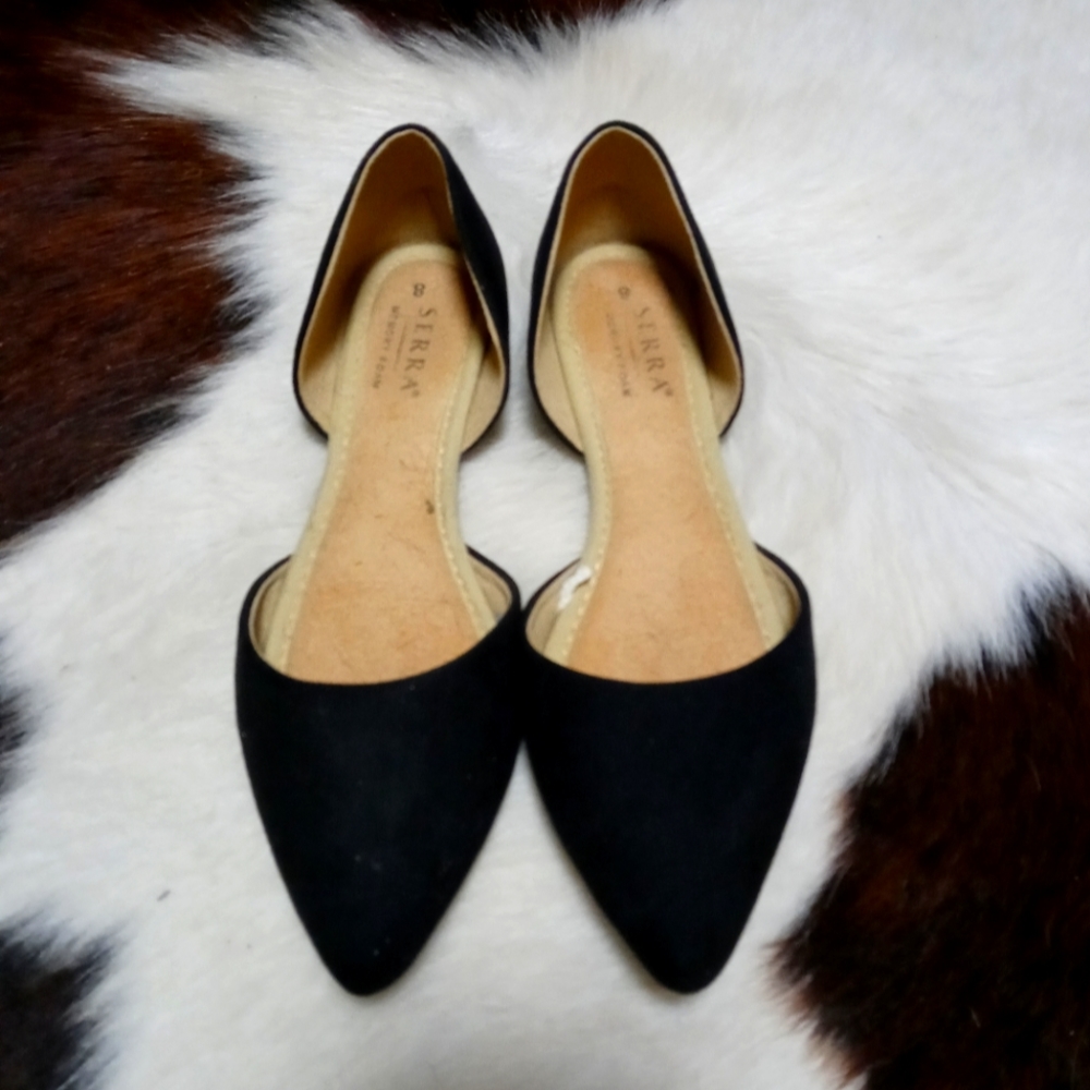 Womens size 8 pointy toed flats
